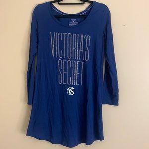 Victoria’s Secret Long Sleeve Sleep Tee